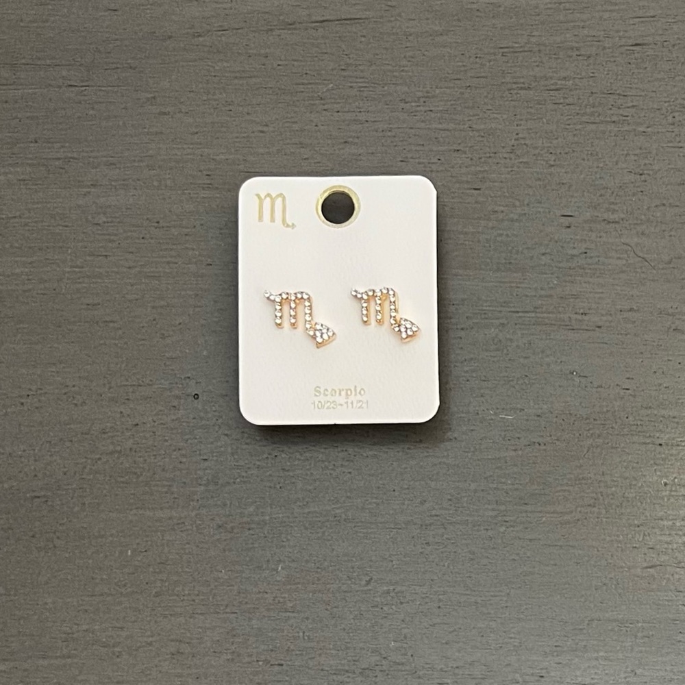 ♏️🦂 Scorpio Astrological Zodiac Sign Crystal Gold Post Earrings Oct 23 - Nov 21